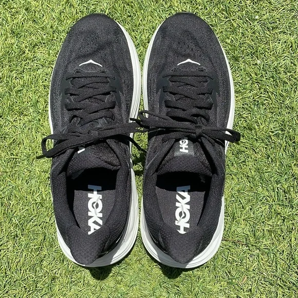 LIKE NEW HOKA Clifton 10 Sneakers! - Picture 8 of 12